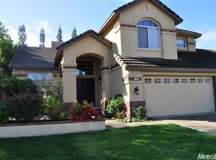 128 Cruickshank Dr, Folsom, CA 95630