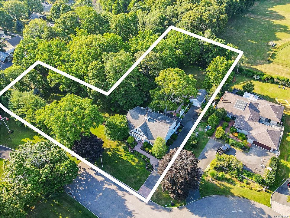 31 Spray Court, Bayport, NY 11705 MLS 3566500 Zillow