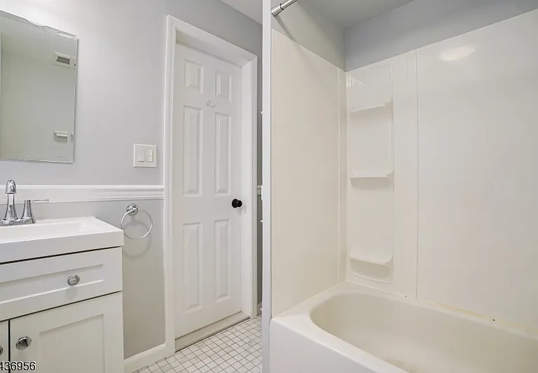 42 N 21st St #1 — Photo 15