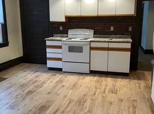 904 Marshall St, McMechen, WV 26040