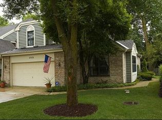 11523 Burton Ct, Westchester, IL 60154