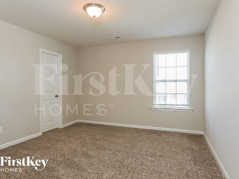 109 Longleaf Dr — Photo 12