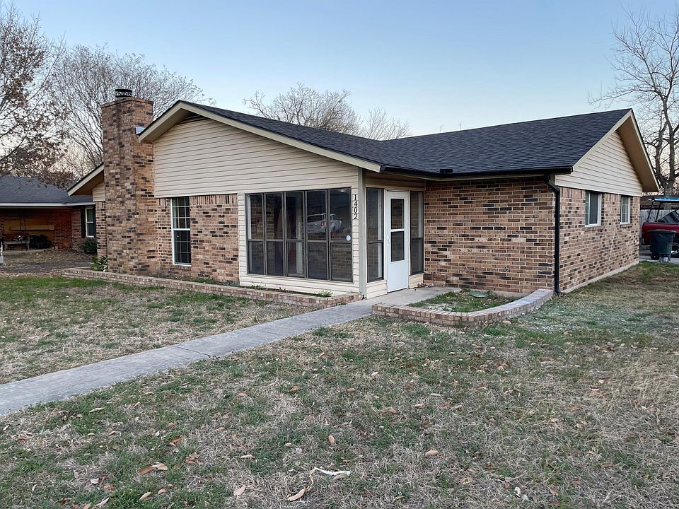 1st image of 1402 Shannon Cir
