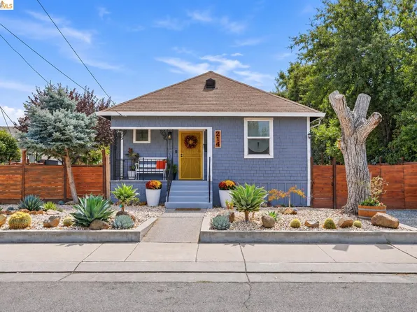 214 E Knoles Way, Stockton, CA 95204