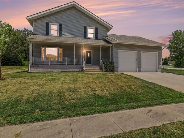 14921 Pine View Dr, Grandview, MO 64030