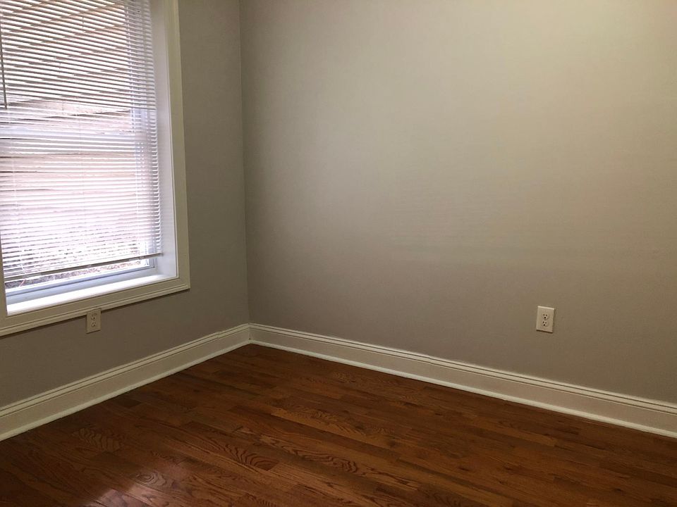 2nd image of 67 Stuyvesant Ave #31A