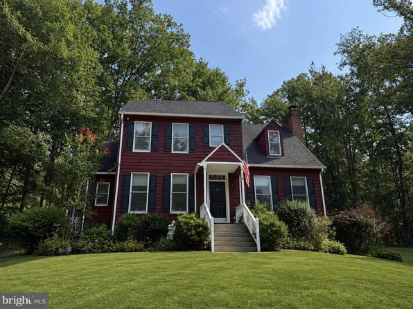 4229 Lindsay Ct, Jeffersonton, VA 22724