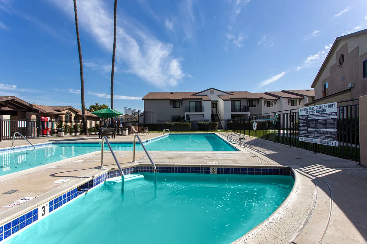 Building Photo - Oro Vista Apartments