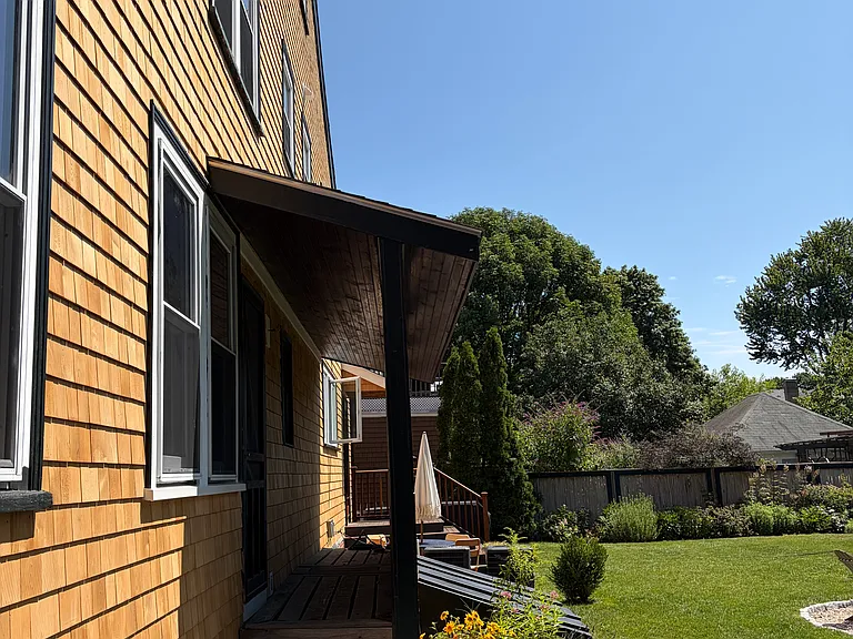 138 Arnold Ave — Photo 11