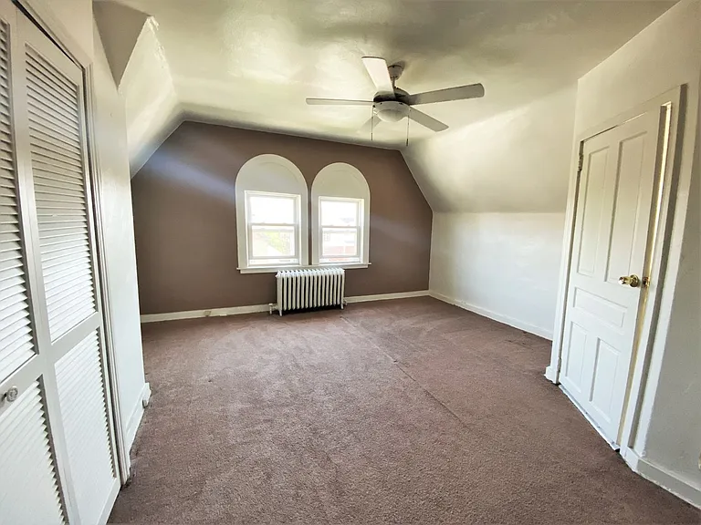 Friendship - Apartments For Rent In Pittsburgh — Photo 2