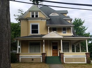 178 Locust St, Lockport, NY 14094