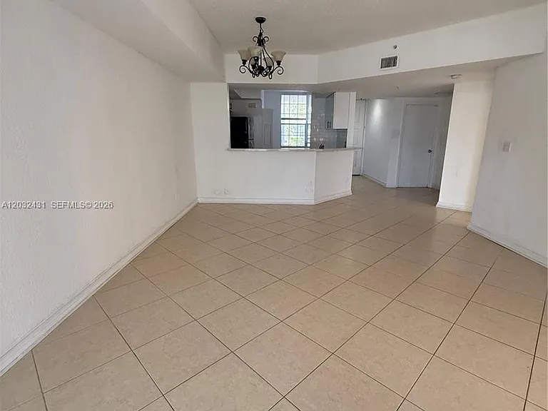 715 SW 148th Ave #611 — Photo 4