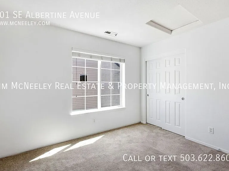 901 SE Albertine St — Photo 28