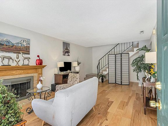 3rd image of 2511 Blue Rock Ct
