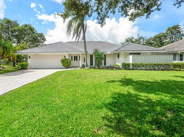 13 St Giles Road, Palm Beach Gardens, FL 33418