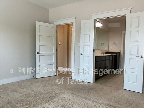 4th image of 710 Arrow Point Dr #11