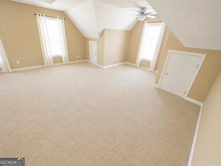 825 Stoneglen Ct — Photo 13