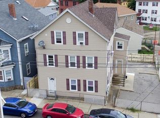 70 Tecumseh St, Fall River, MA 02721