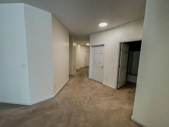 3rd image of 1154 Periwinkle Dr