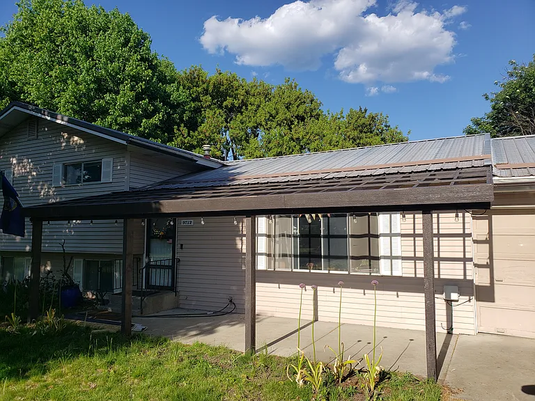 9712 N Shaw St — Photo 1