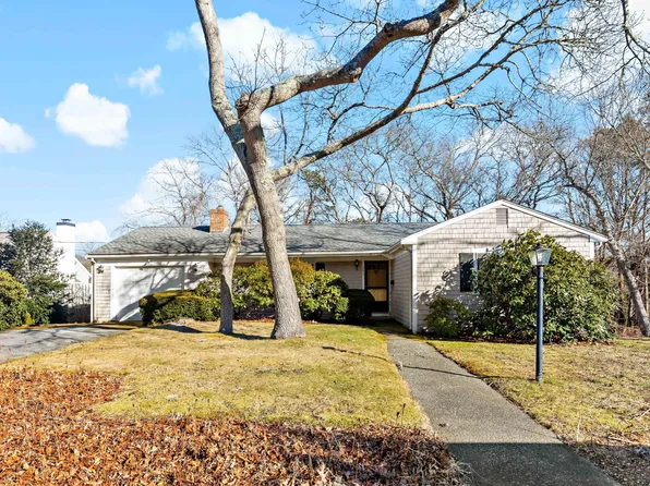 293 Riverview Lane, Centerville, MA 02632