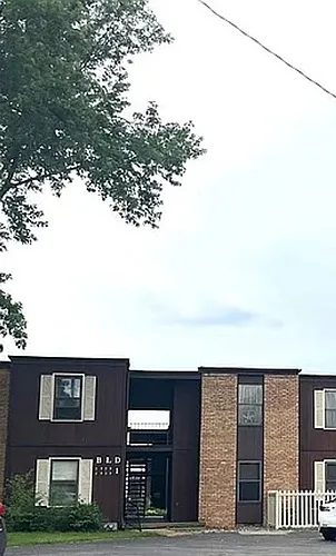 2525 W Monroe St Photo 1