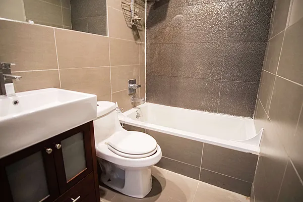 Rented by Lofts and Flats LLC | media 33