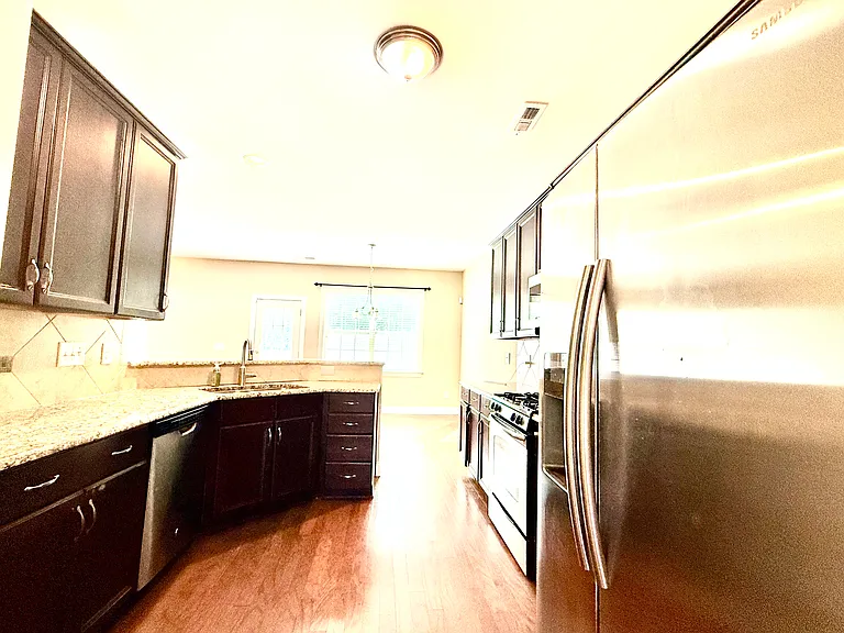 241 Sweet Violet Dr — Photo 11
