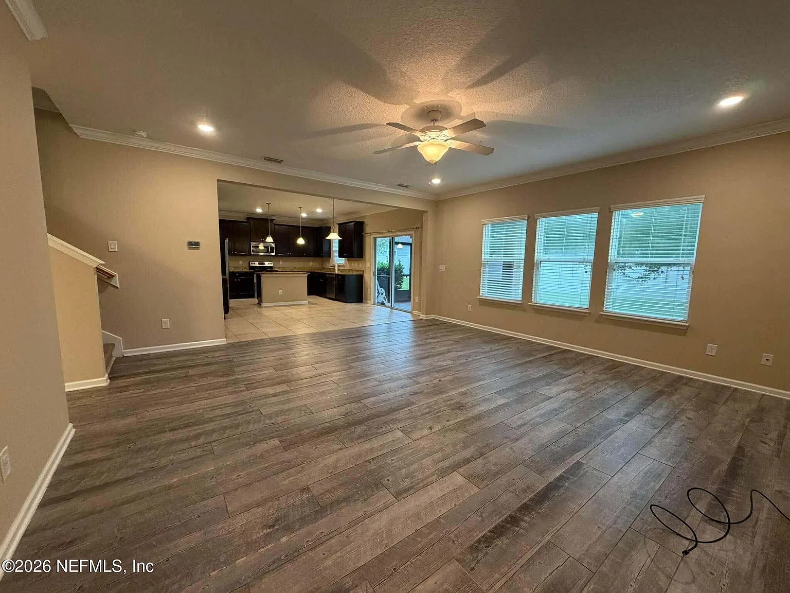 4 bed, 3.0 bath, 2788 sqft, $2,650 — Photo 4