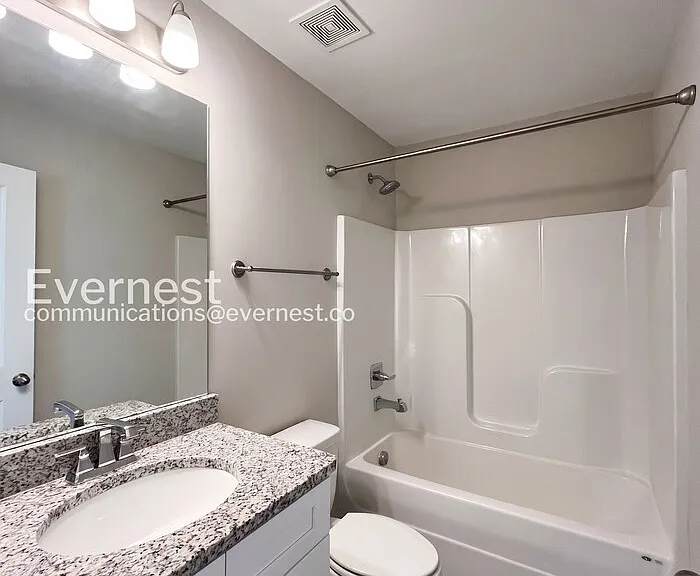 204 Tara Ct — Photo 21