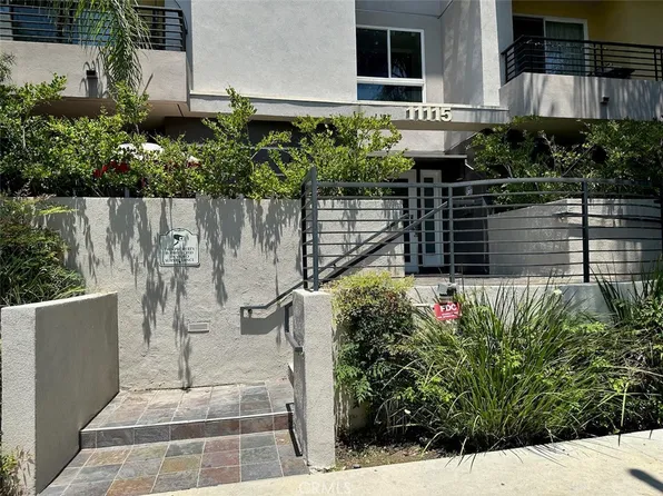 11115 Acama St Unit 307, North Hollywood, CA 91602