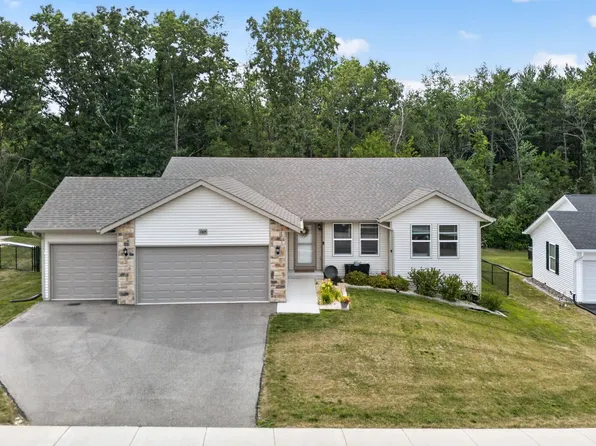 3305 Emerald Dr, Janesville, WI 53546