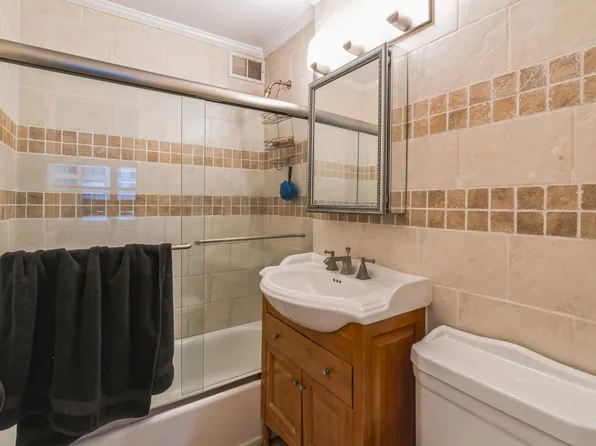 520 East 72nd Street image 12 of 12