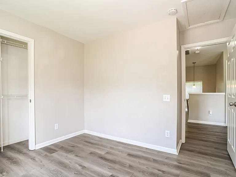 1322 Rumstone Ln — Photo 14