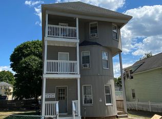 20 Hacker St #10, Worcester, MA 01603