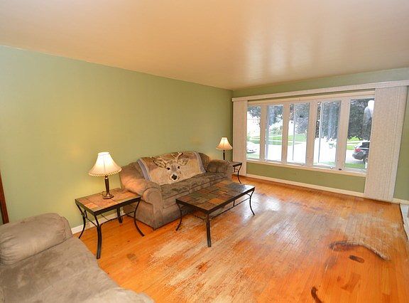 2nd image of 5033 N Knight Ave