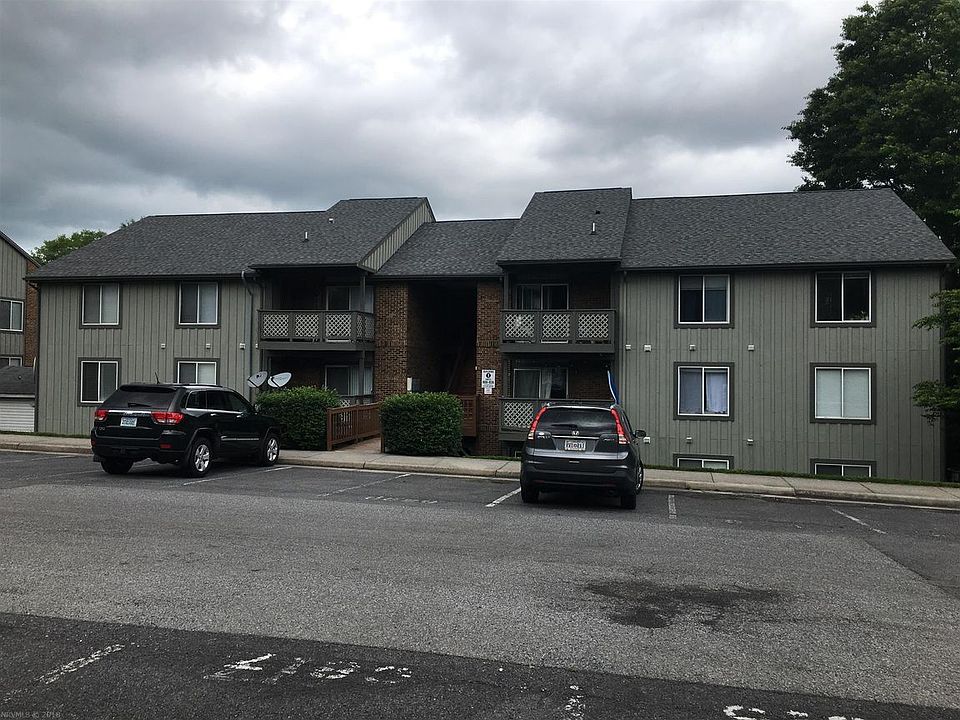 1st image of 820 Claytor Sq #820