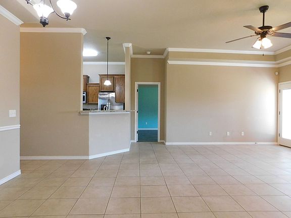 3rd image of 3409 Sands Ln