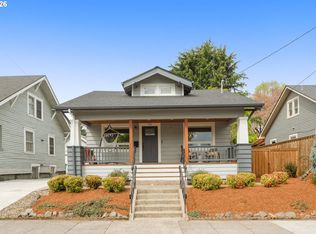 3645 SE Center St, Portland, OR 97202