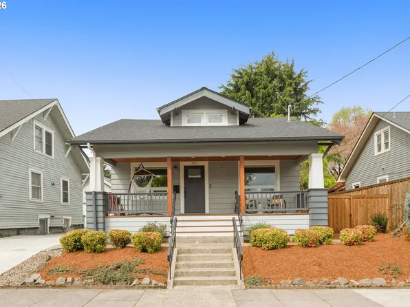 3645 SE Center St, Portland, OR 97202