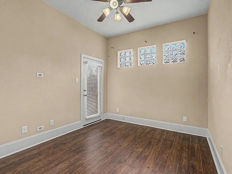 27123 Camirillo Creek Ln — Photo 27