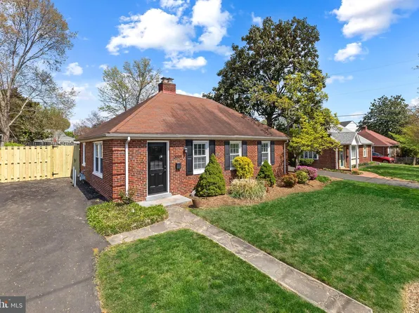3009 King St, Alexandria, VA 22302