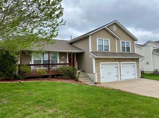 1413 Pleasant Hill Dr, Platte City, MO 64079