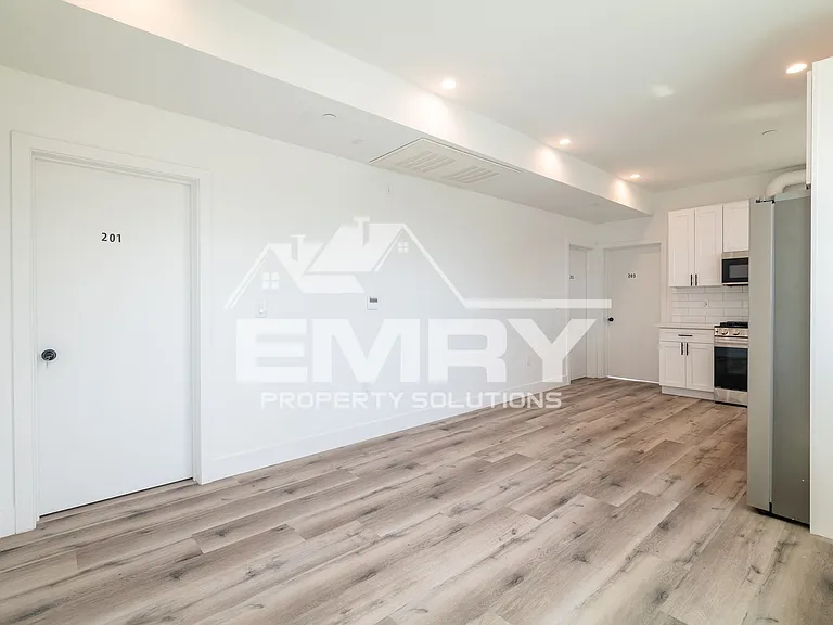 3757 Dalton Ave — Photo 4