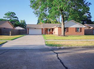 10323 Carlow Ln, La Porte, TX 77571