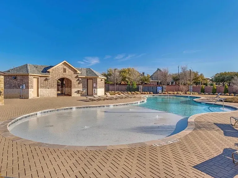 4253 Willow Pond Dr — Photo 40
