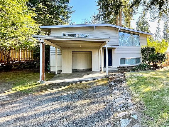 2nd image of 13915 SE 38th Pl