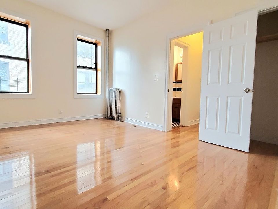 1st image of 270 Empire Blvd APT 1N