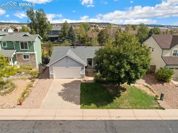 17095 Snowwood Dr, Monument, CO 80132