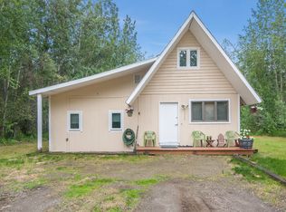 3335 Sharon Rd, North Pole, AK 99705
